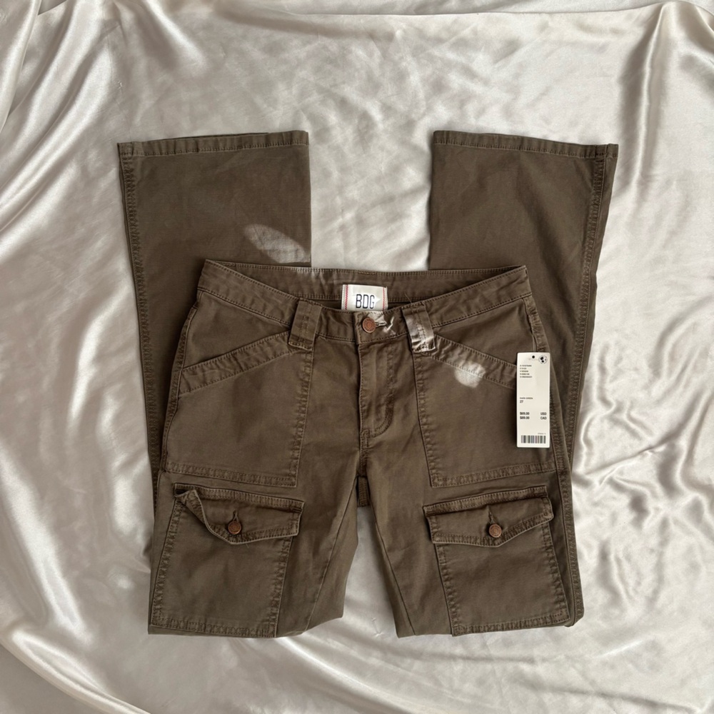 BDG Low Rise Cargo Flare Pants